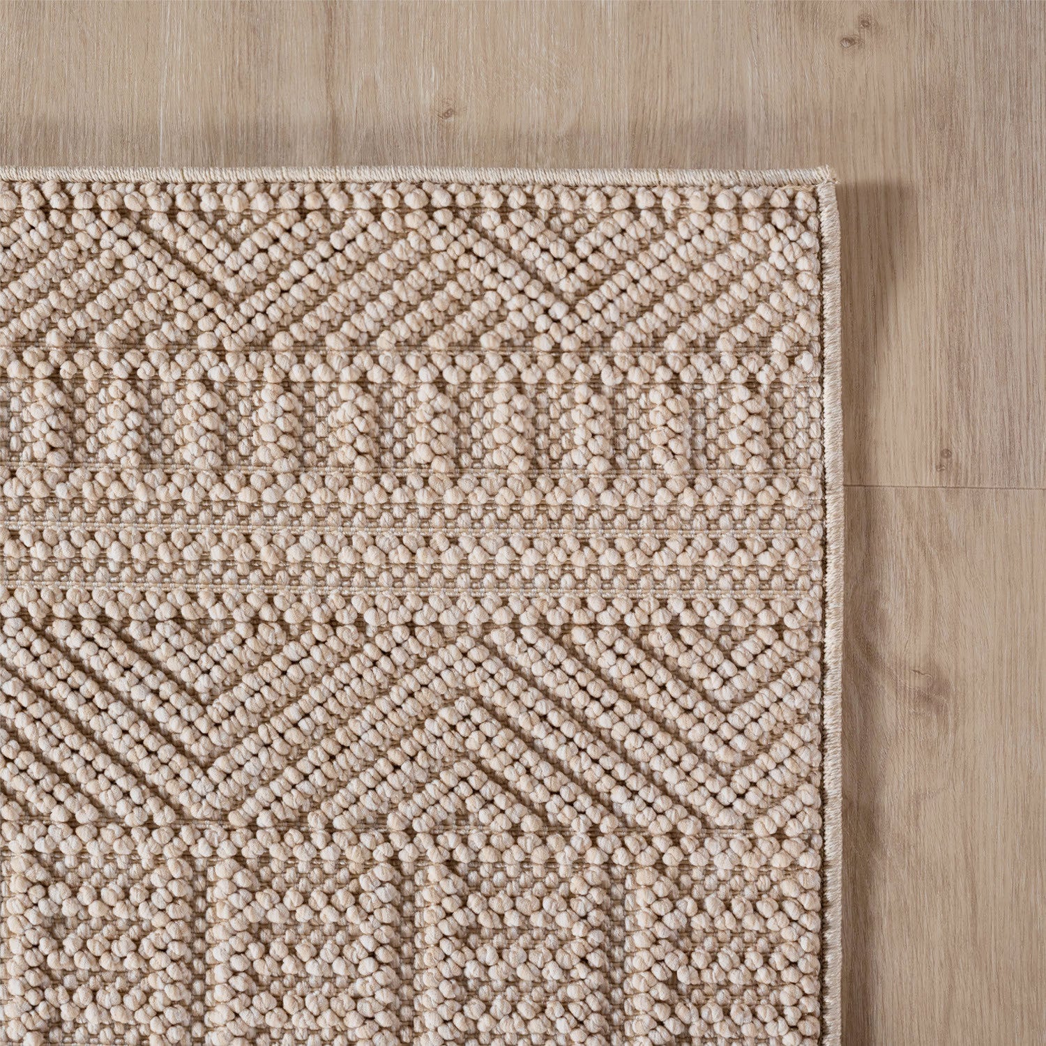 HENIX MODERN MATTA, 2202 BEIGE