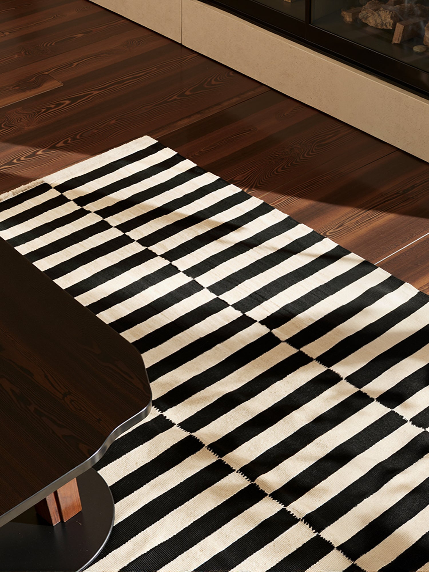 DONA ULLMATTA, SVART-NATURVIT 106207