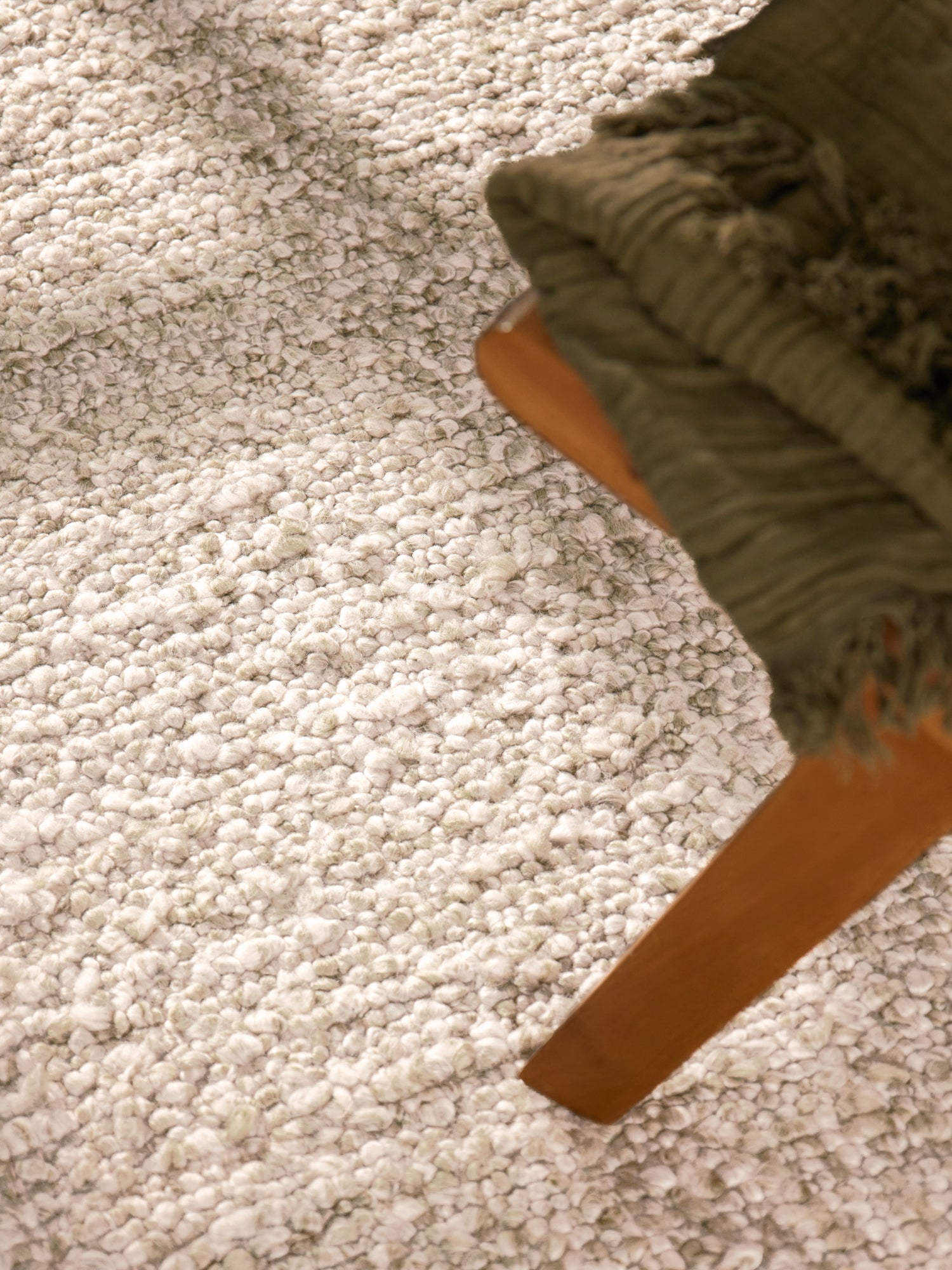 TED BAKER NOTTING HILL MJUK BOUCLE KORT LAGGIGT MATTA, PORTOBELLO CRÈME-BEIGE