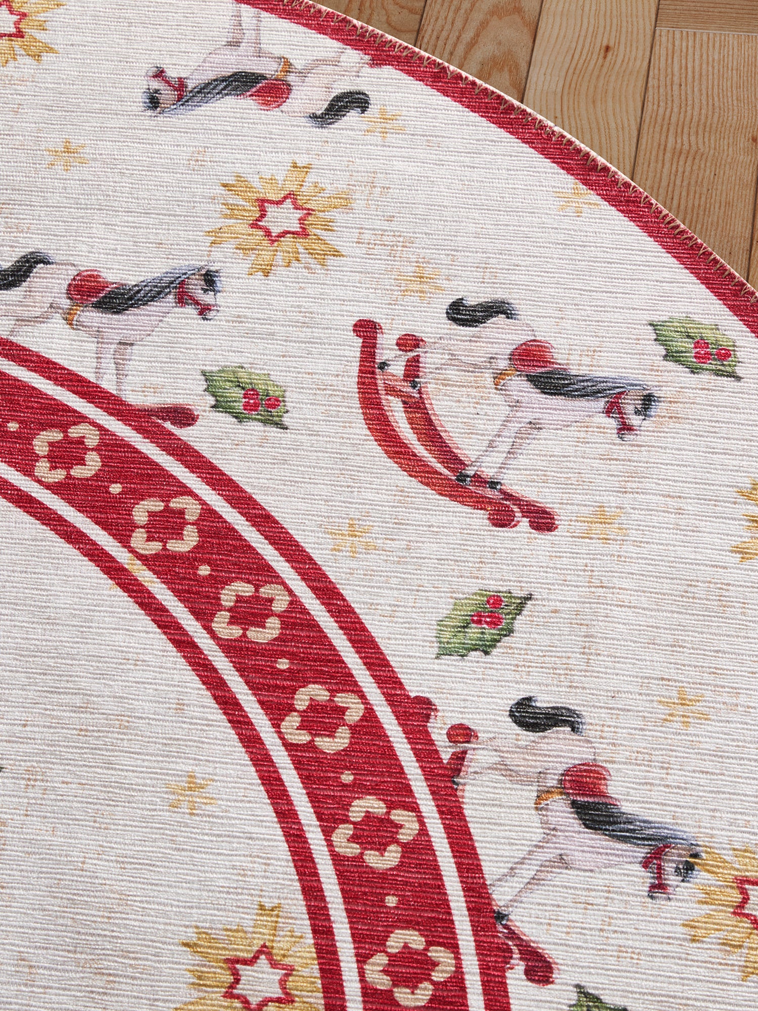 VILLEROY &amp; BOCH TOY'S DELIGHT LIMITED EDITION JULMATTA, GUNGHÄST KRÄMRÖD