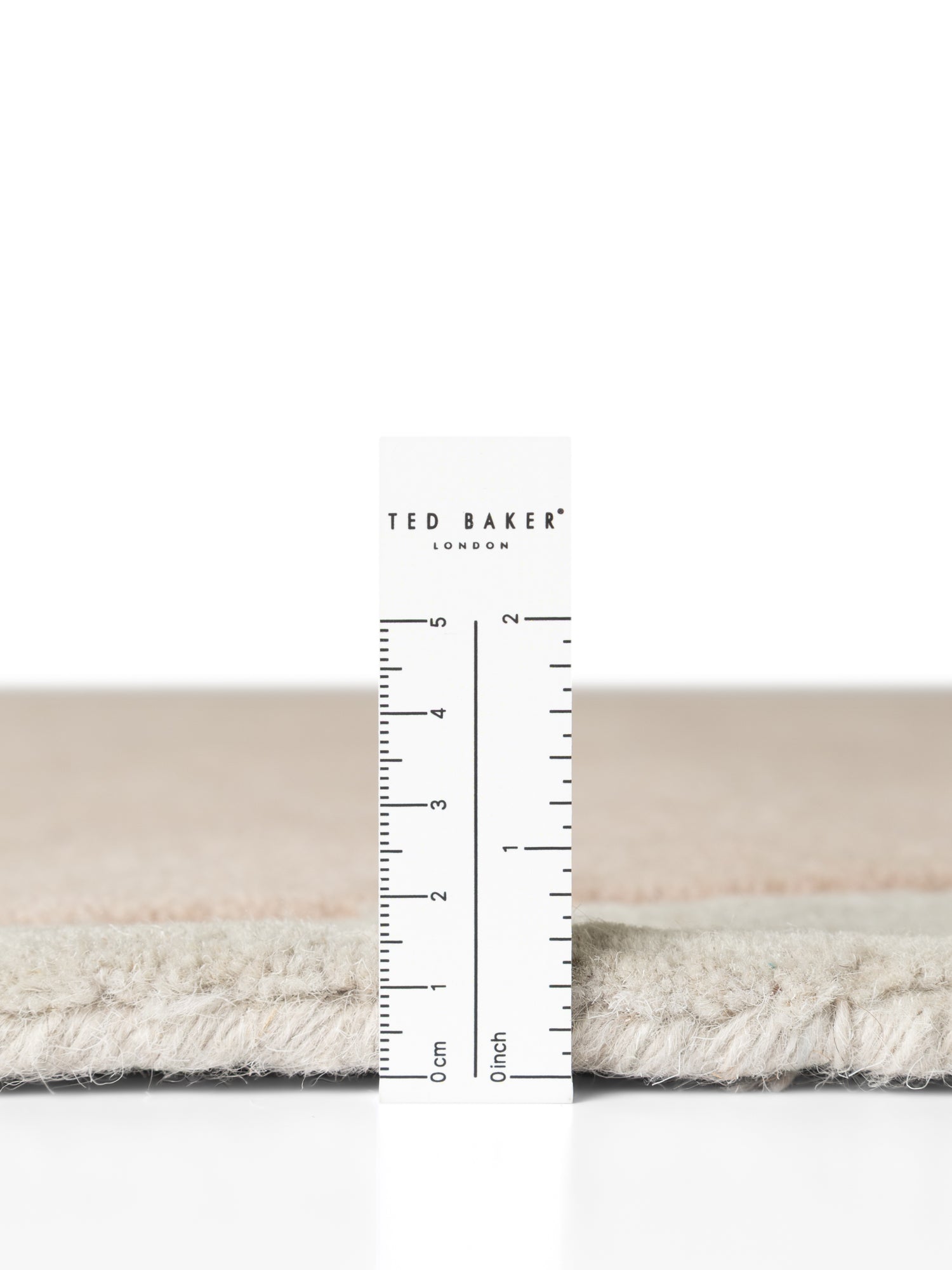 TED BAKER WESTMINSTER ULDTÆPPE, SAVILE CREME-MULTI