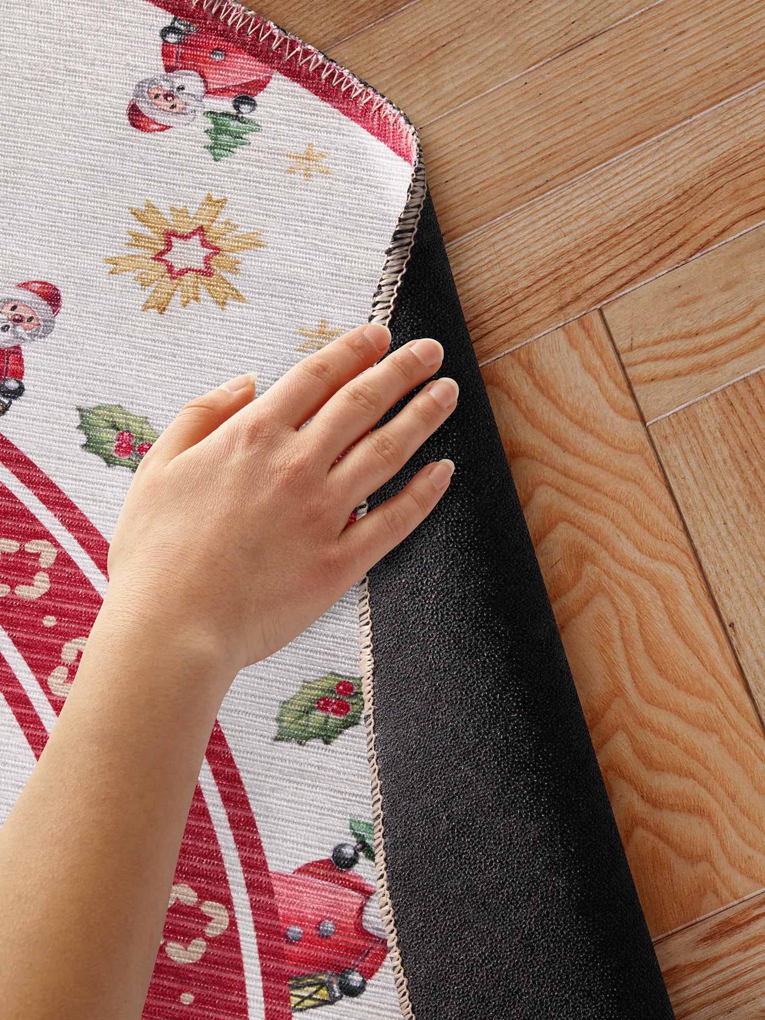 VILLEROY &amp; BOCH TOY'S DELIGHT LIMITED EDITION JULMATTA, JULTOMMEN KRÄMRÖD