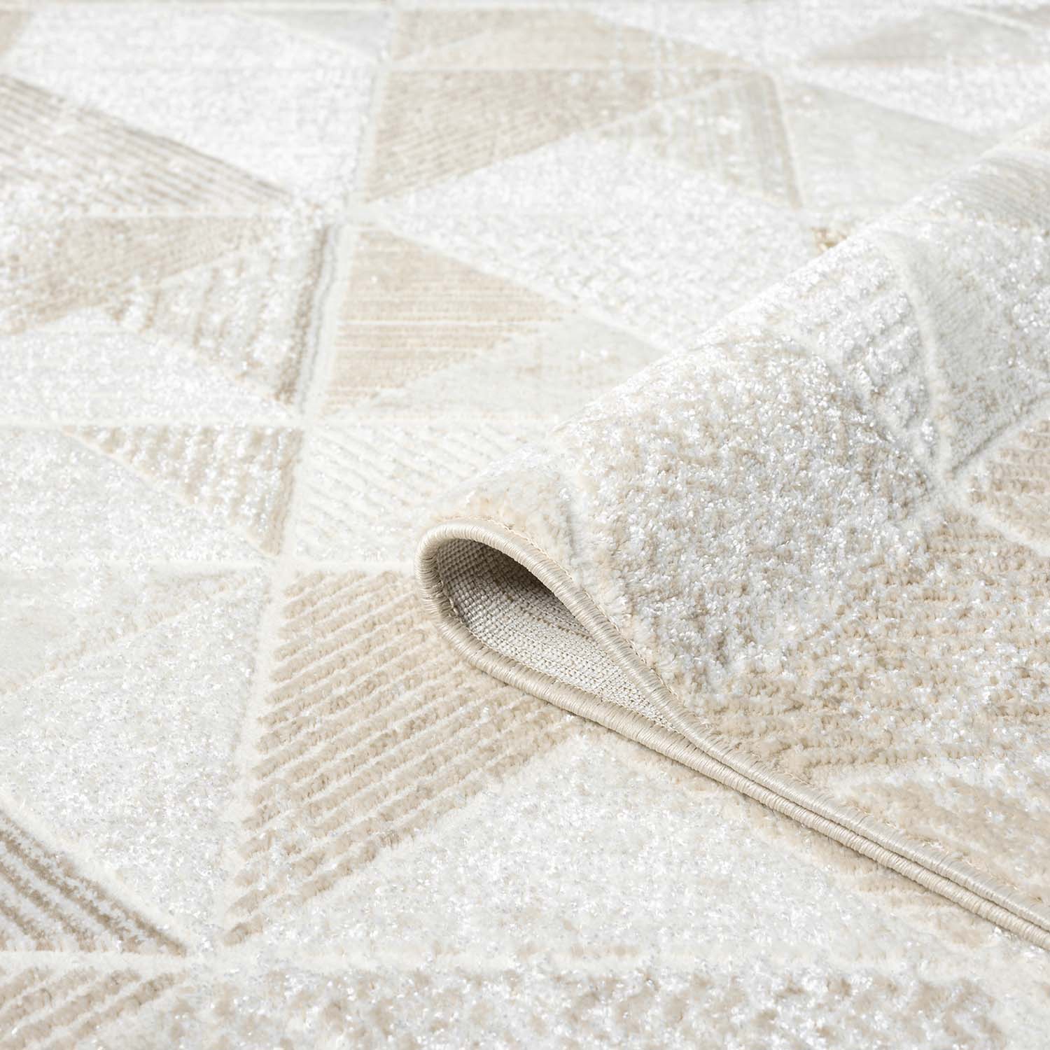 ANTIK MODERN MATTA, KRÄMFÄRGAD 231