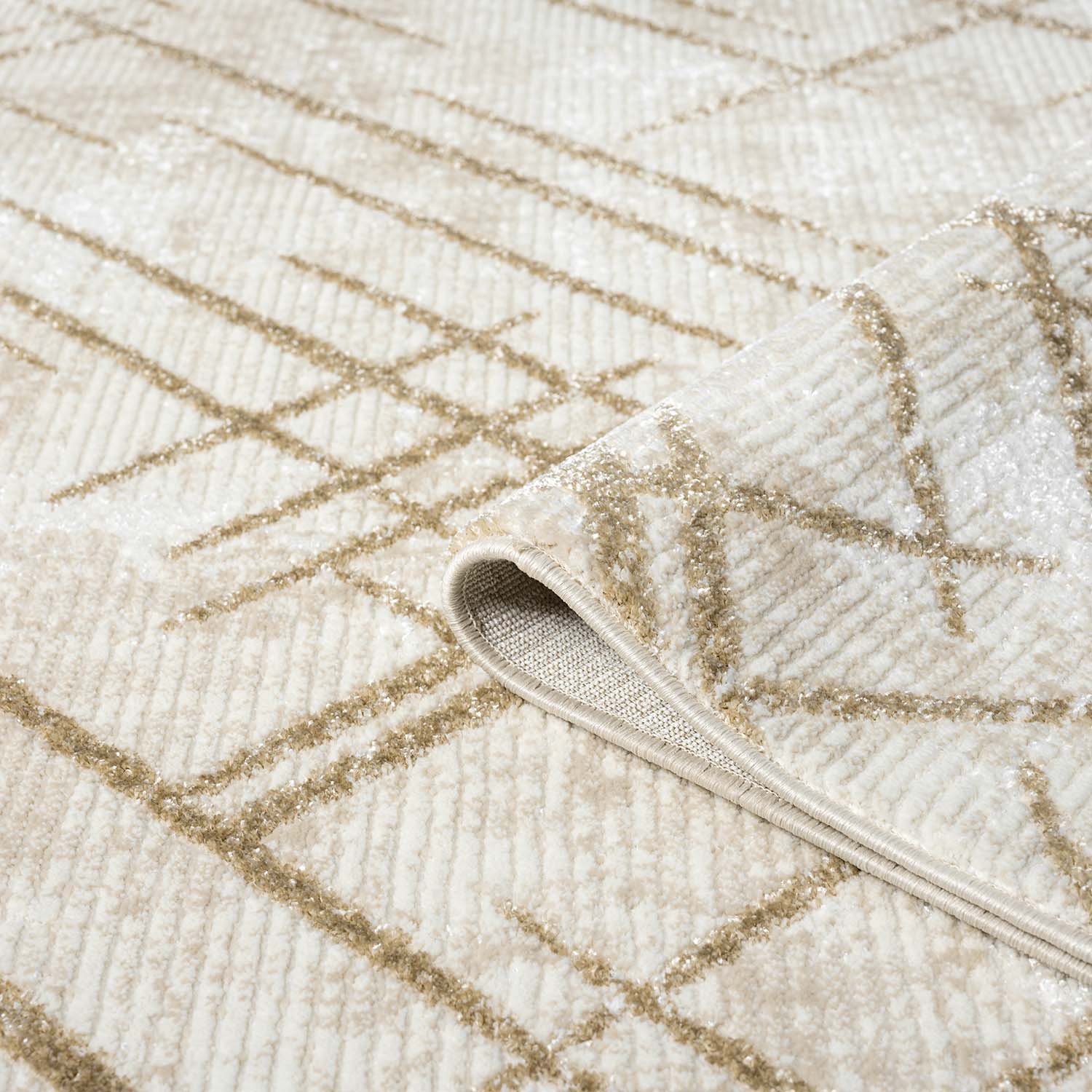 ANTIK MODERN MATTA, KRÄMFÄRGAD 245