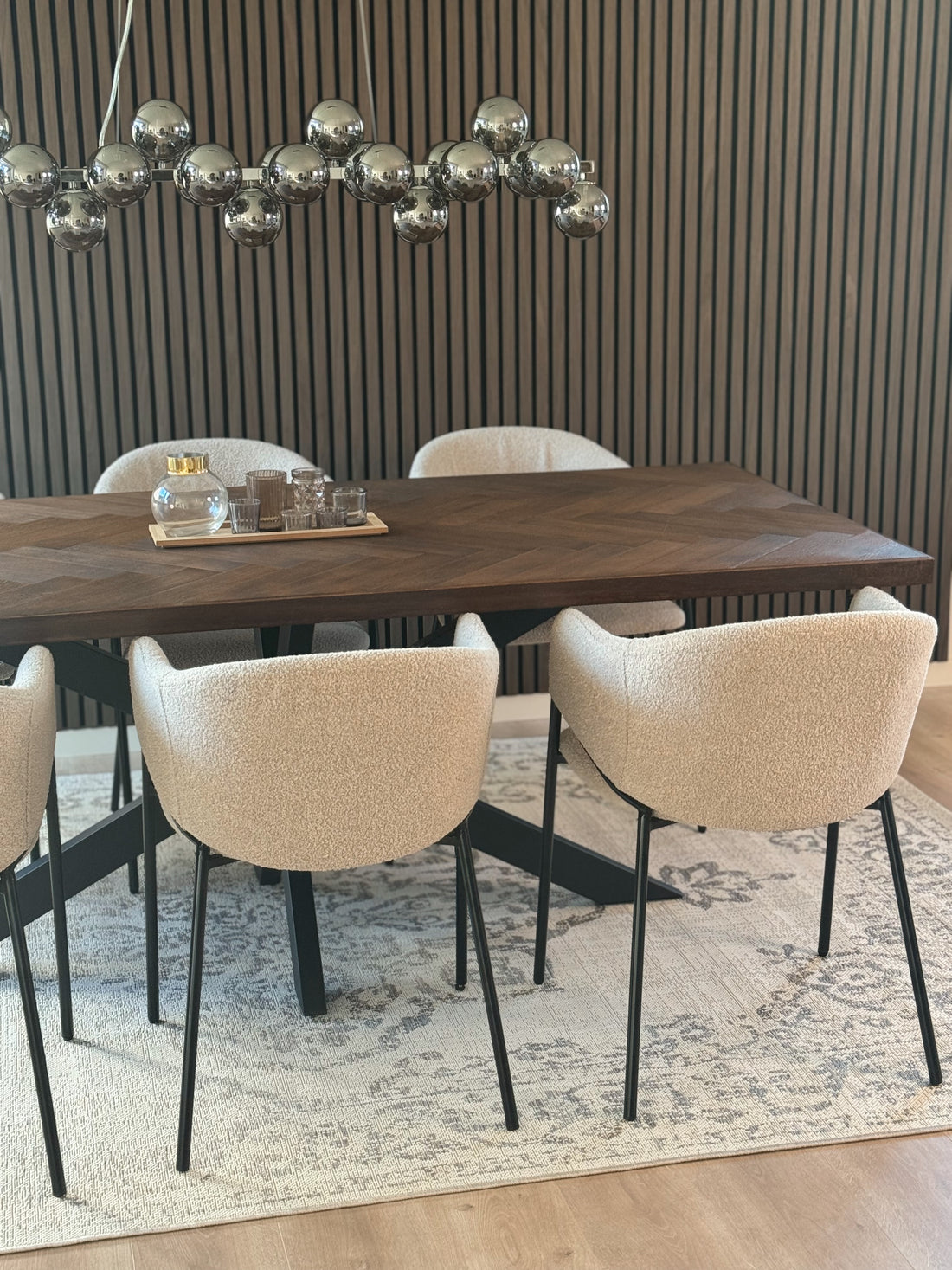 Mattor till matsalen