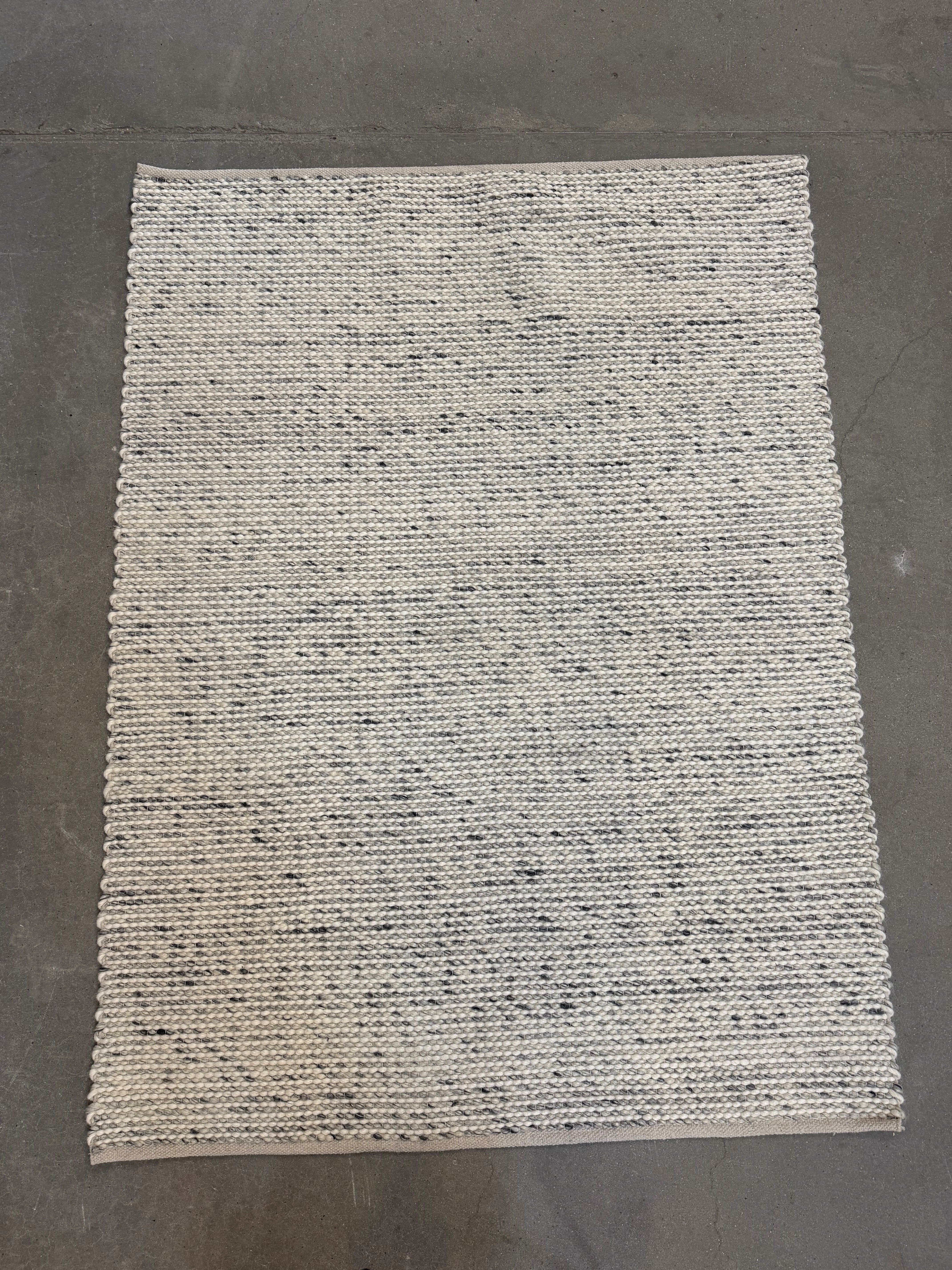 CALCUTTA KELIMMATTA, GRÅ MIX