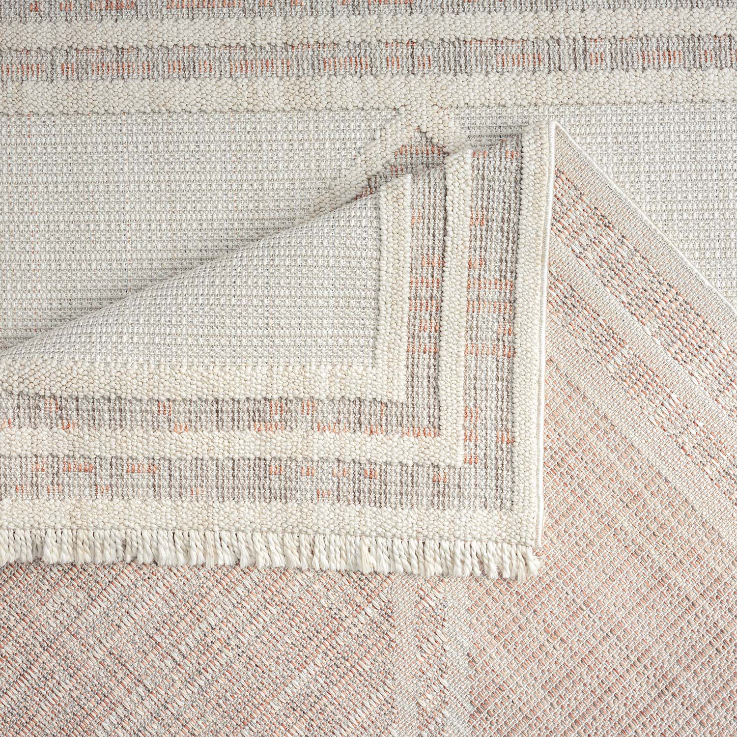 MODERN MATTA LINDA, 8853 TERRA