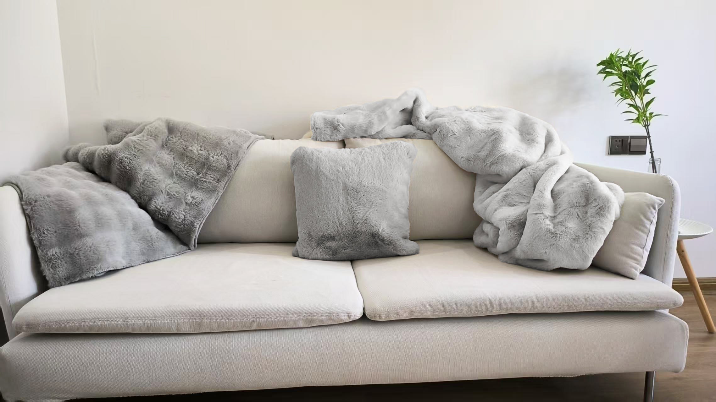 MJUKT PÄLSKUDDÖVERDRAG, GRÅTT