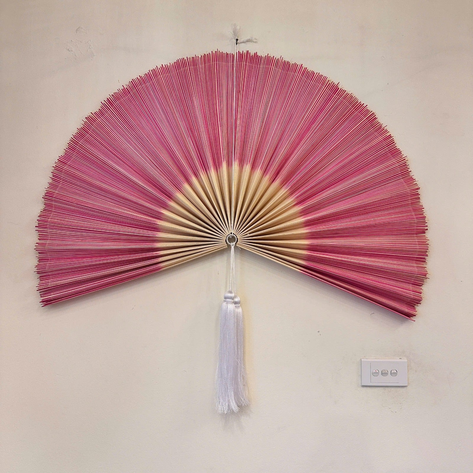 SENSU, HANDGJORD BAMBUSVÄGGFLÄKT - SVART NATURMIX