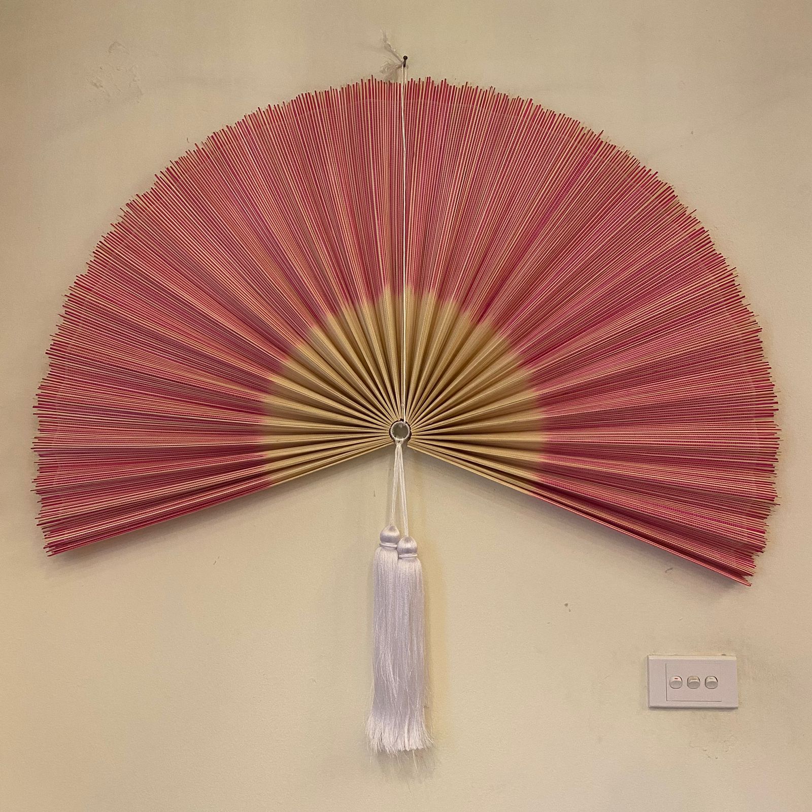 SENSU, HANDGJORD BAMBUSVÄGGFLÄKT - SVART NATURMIX