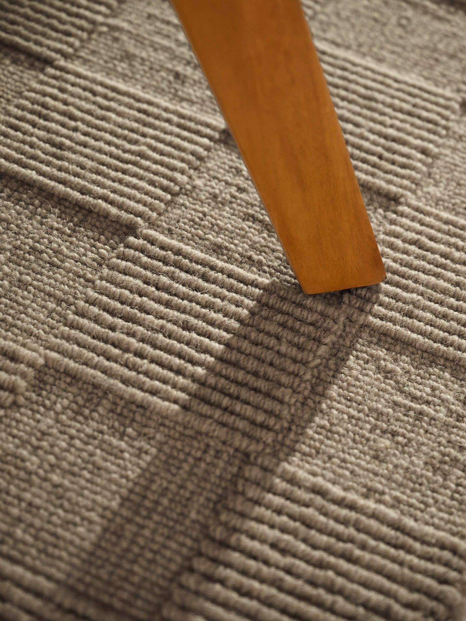 VILLEROY &amp; BOCH 1766 ULLMATTA SCALA 106266, GRÅBEIGE