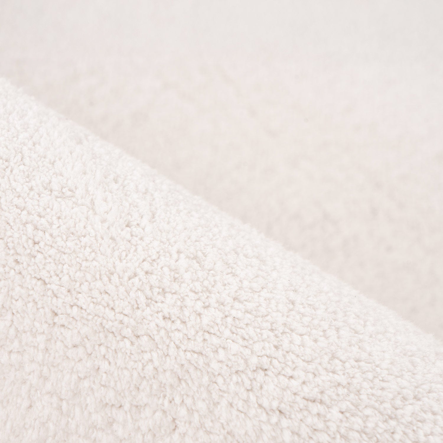 ALMA MODERN TVÄTTBAR MATTA, 200 ELFENBEN