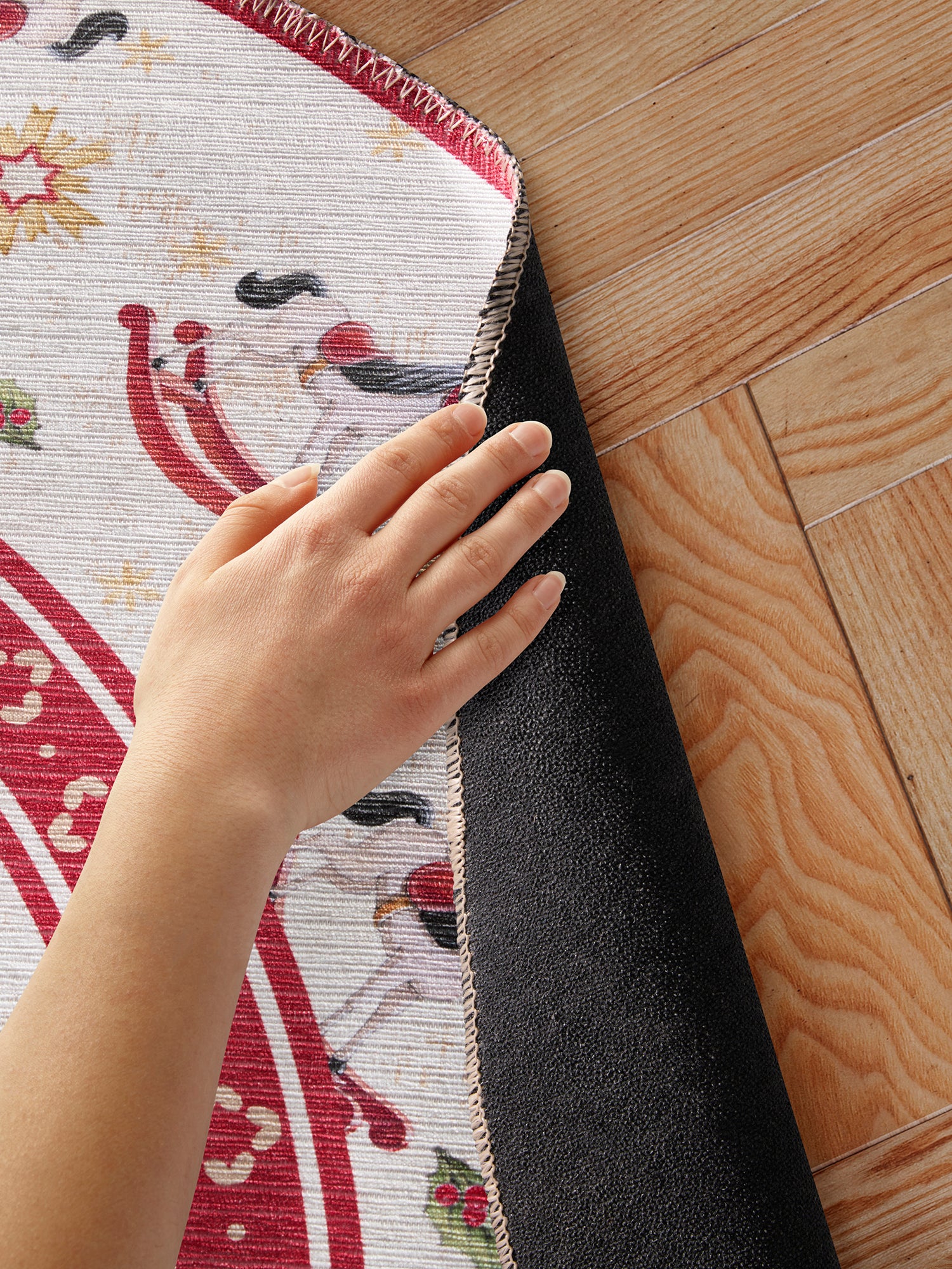 VILLEROY &amp; BOCH TOY'S DELIGHT LIMITED EDITION JULMATTA, GUNGHÄST KRÄMRÖD