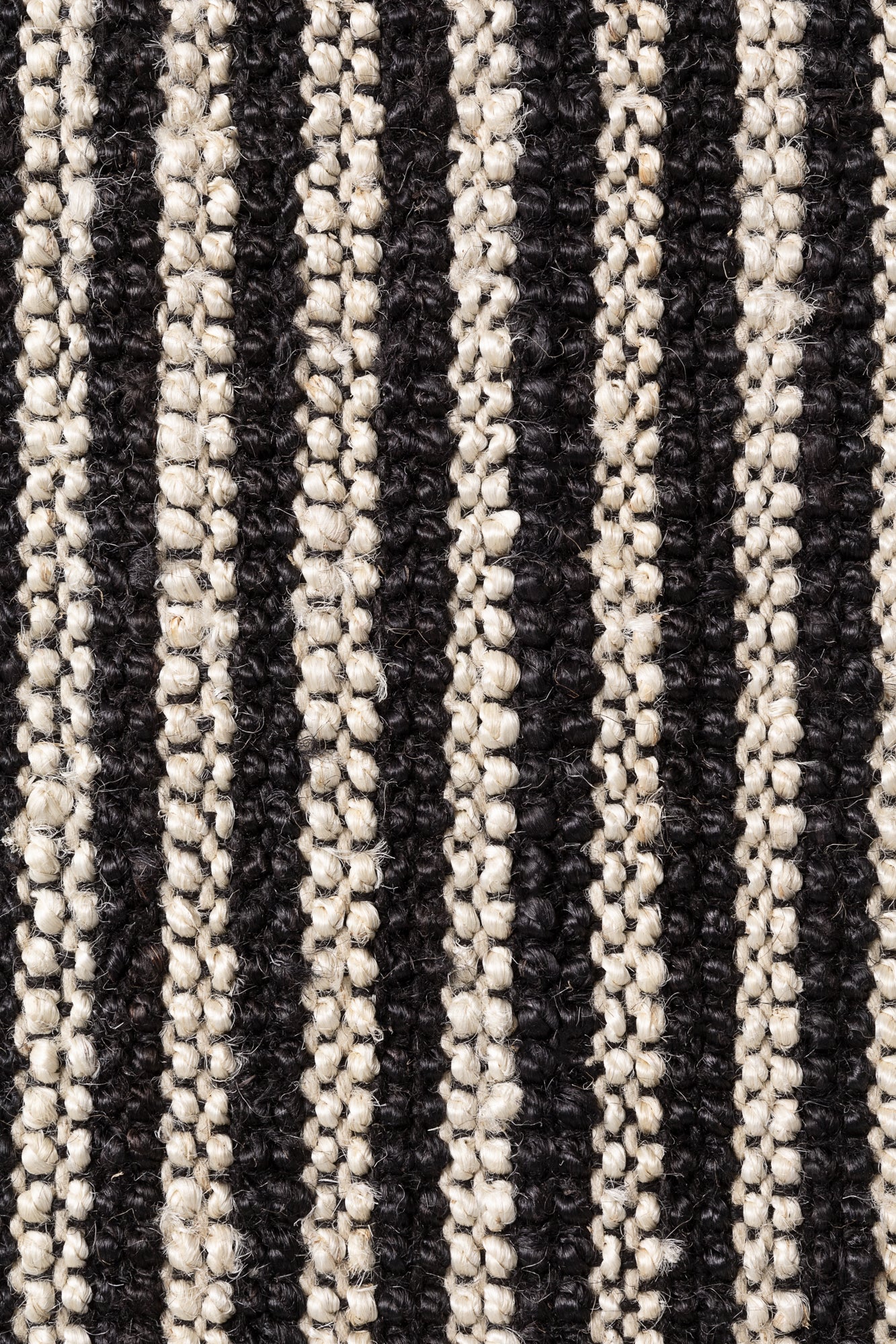 ELLE DECORATION HARVEST JUTEMATTA EBENHOLTS, NATURLIG-ELFENBEN-SVART