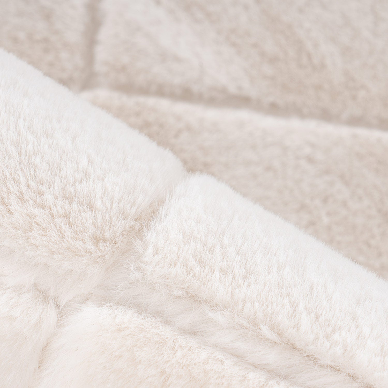 MJUK KVADRAT, 600 ELFENBEN 