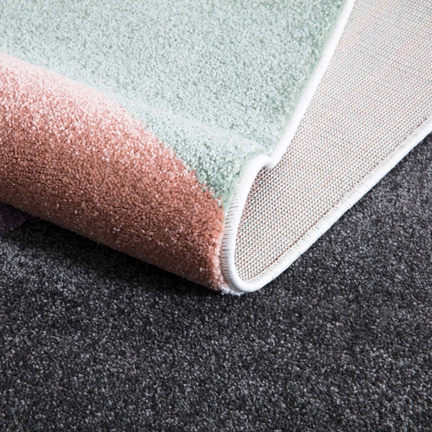 Tonårsmatta, 915 flerfärgad